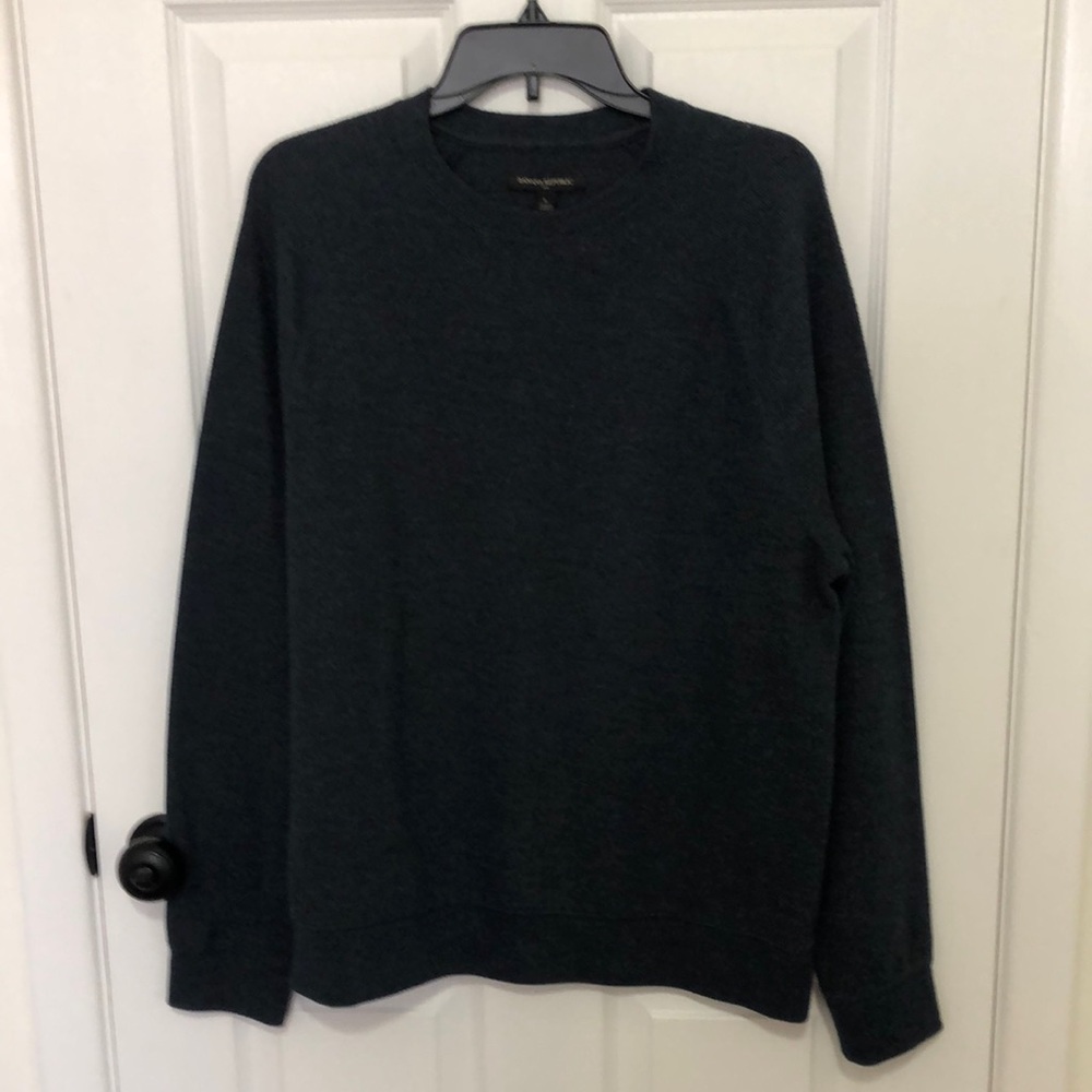 Banana Republic Solid Blue Crew Neck Sweater - Size Large